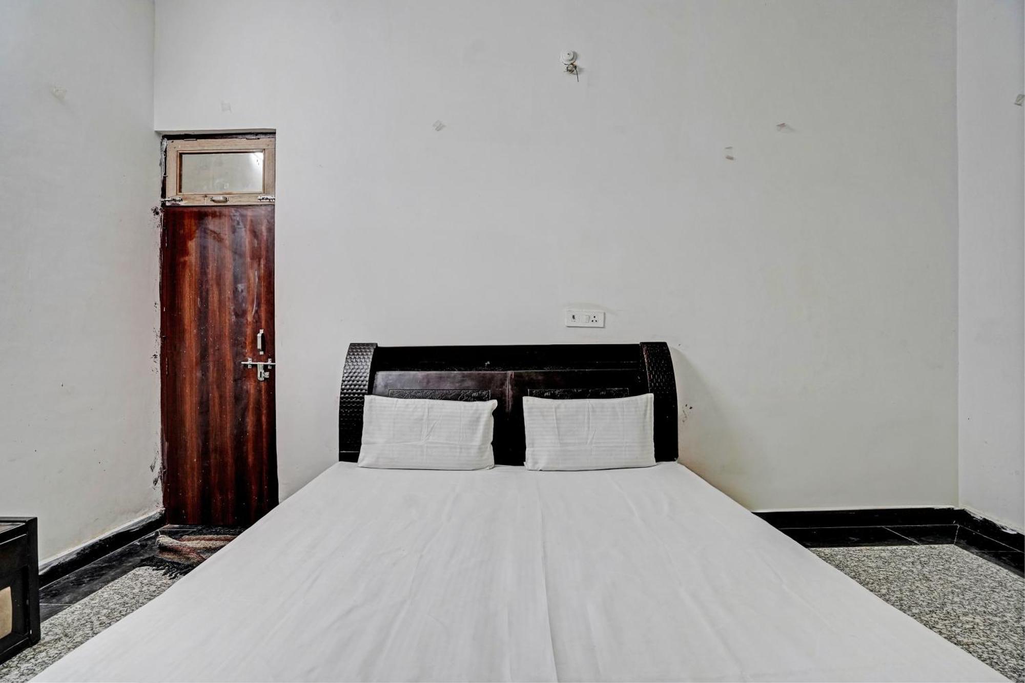 Hotel O Highway Plaza And Resorts 2 Hathras Exterior photo