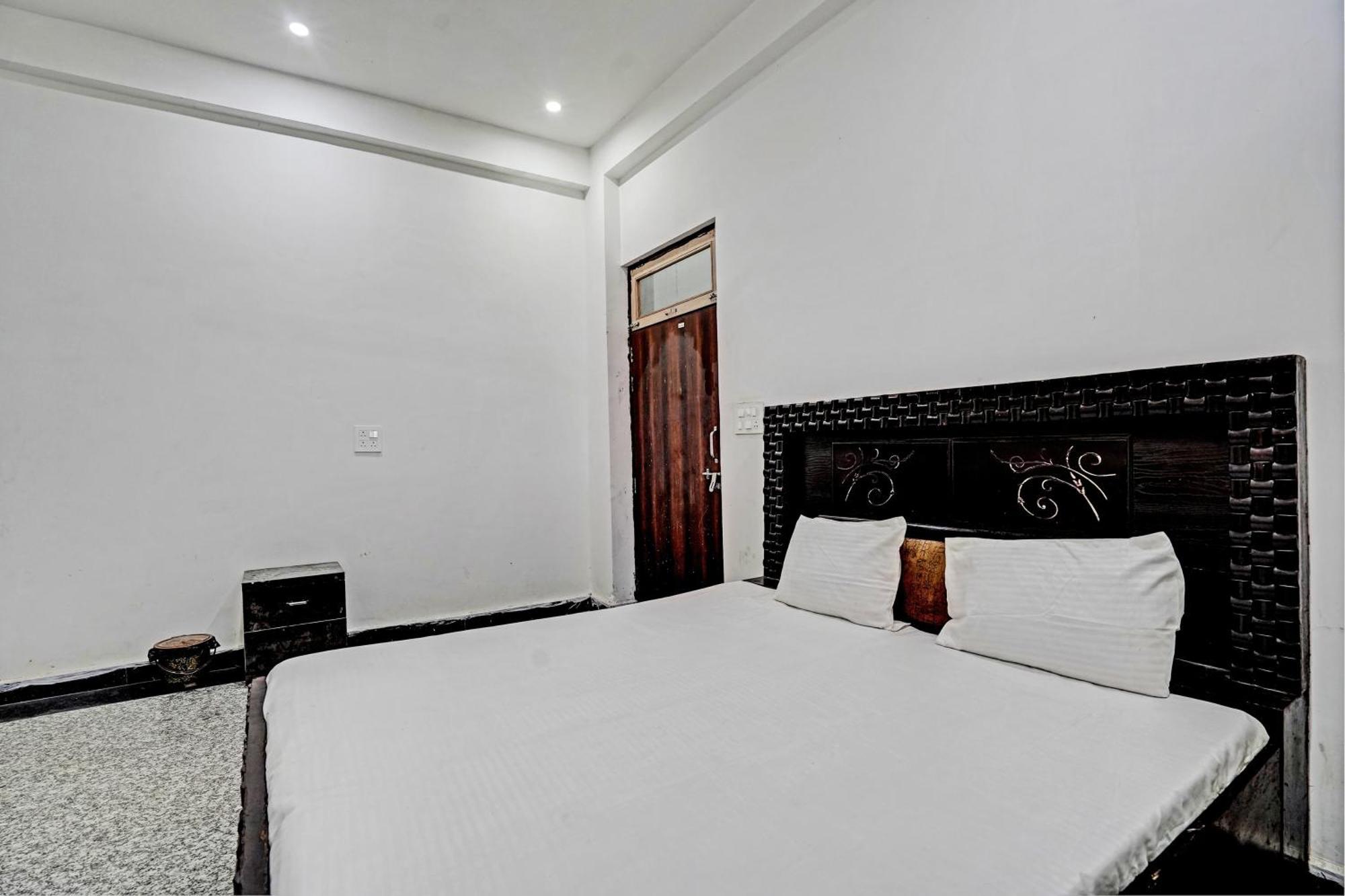 Hotel O Highway Plaza And Resorts 2 Hathras Exterior photo